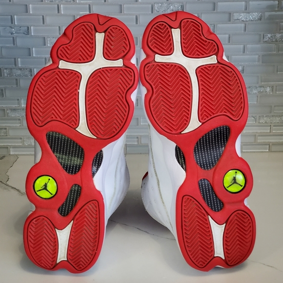 Air Jordan 13 Retro History of Flight - Picture 5 of 11